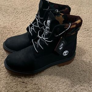 Timberlands worn 1 time in great condition